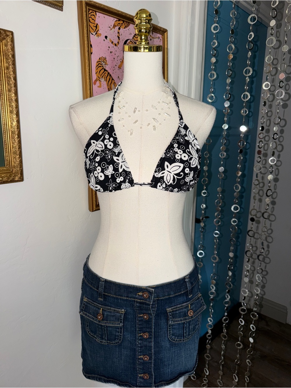 Vintage Y2K Black & White Floral Halter Bikini Top - Women Intimates